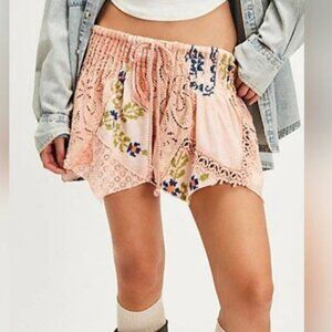 Free People NWT Embroidered Pink Shorts size M